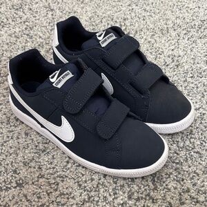 Nike Kids Navy Sneakers with White Accents